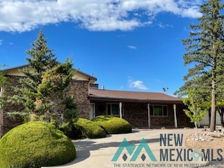 509 Cactus Rd, Gallup, NM 87301