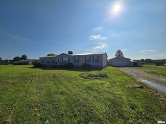 17286 N Idlewood Ln, Mount Vernon, IL 62864