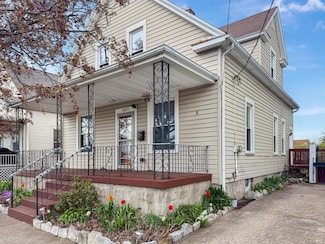 1017 Tyler St, Sandusky, OH 44870