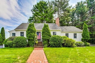470 Harvard St, Whitman, MA 02382