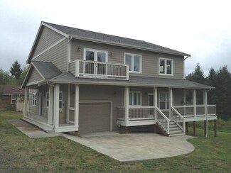 811 E April Ave, Grapeview, WA 98546