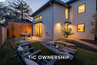 2514 Mathews St, Berkeley, CA 94702