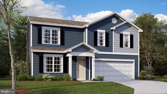 12 Fred Vereen Jr Rd, Lawrence Township, NJ 08648