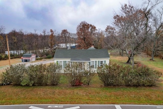 300 W Degonia Rd, Boonville, IN 47601