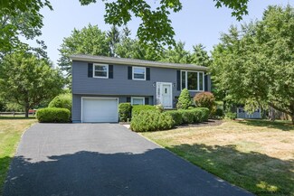 164 Fairfield Ct, Voorheesville, NY 12186