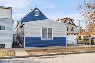 2408 White Oak Ave, Whiting, IN 46394