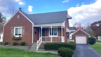 1820 Ridgelawn Ave, Youngstown, OH 44509