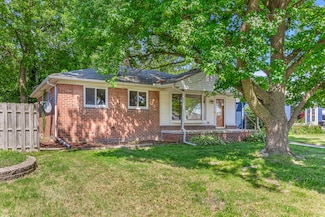 2932 Green St, Lincoln Park, MI 48146