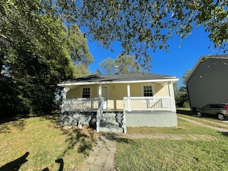 311 Chestnut St, La Fayette, GA 30728