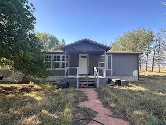 8334 Cherokee Rd, Lake Arthur, NM 88253