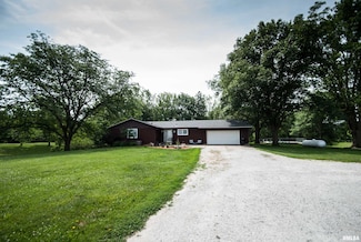 3770 153rd St, Blue Grass, IA 52726