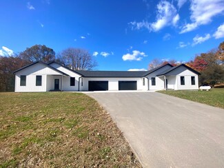 7480 Head Rd, Delton, MI 49046