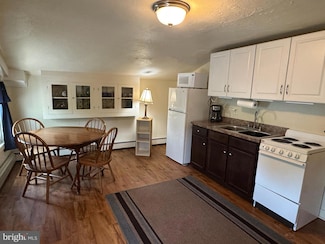 145 Baltimore St Unit 4, Gettysburg, PA 17325