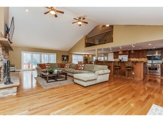 1222 Sugar Hill Rd, Contoocook, NH 03229