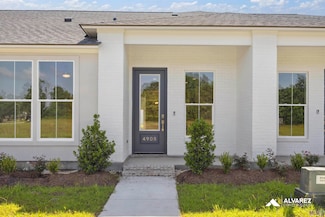 4908 Bob Odom Dr Unit B2, Zachary, LA 70791
