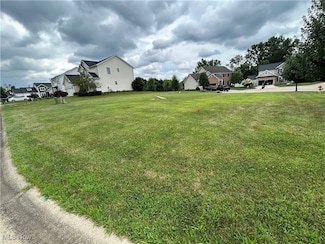 7316 Bentham Cir NW, North Canton, OH 44720