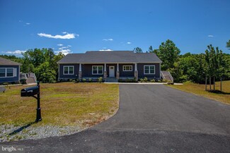 145 Hickory Hill Overlook Ct, Fredericksburg, VA 22405