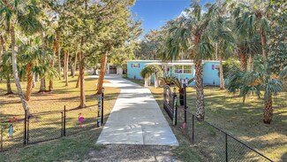 10930 W Rockhaven Ln, Homosassa, FL 34448