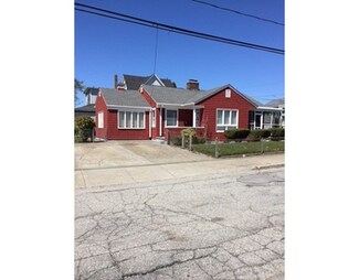 109 Lamphor St, Fall River, MA 02721