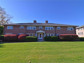 499 S Prospect St Unit 8, Burlington, VT 05401