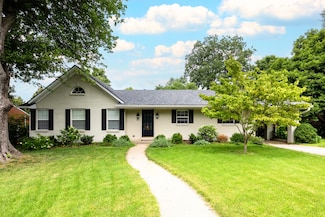 805 Providence Rd, Lexington, KY 40502