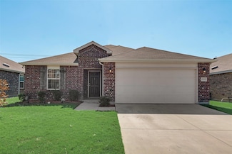 1800 Waggoner Dr, Cross Roads, TX 76227