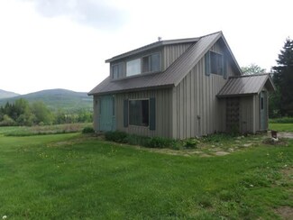 922 Hinton Hill Rd, Island Pond, VT 05846
