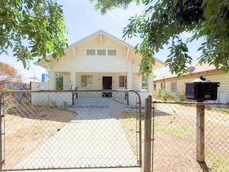 330 N Valeria St, Fresno, CA 93701