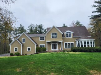16 Tall Pines Way, York, ME 03909