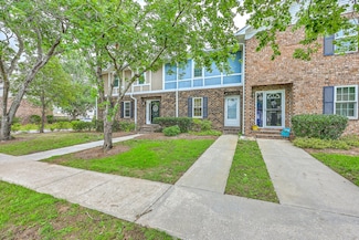 2927 Cathedral Ln, Charleston, SC 29414