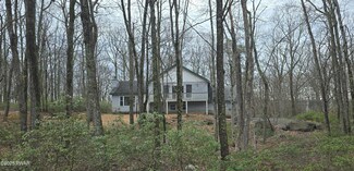 171 Flatbrook Way, Milford, PA 18337