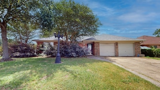 4618 Iroquois Dr, Pasadena, TX 77504