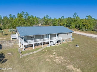 2672 W Laurel Dr, Alford, FL 32420