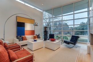 4428 N Versailles Ave, Dallas, TX 75205