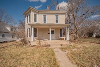 307 E Douglas St, Macon, MO 63552