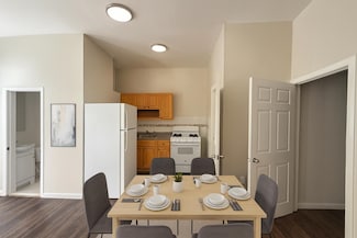 398 Baldwin Ave Unit 1, Jersey City, NJ 07306