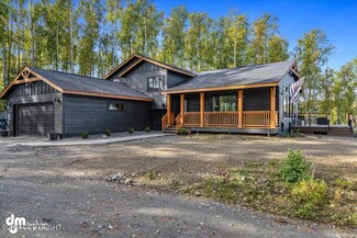 8545 E Mountain Top Dr, Fishhook, AK 99654
