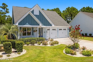3248 Inland Cove Dr, Southport, NC 28461