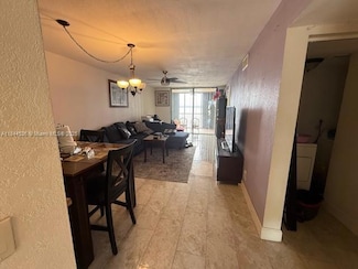 109 Lake Emerald Dr Unit 202, Oakland Park, FL 33309