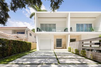 2916 Catalina St, Miami, FL 33133