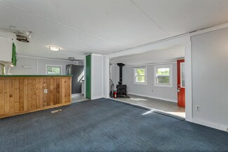 87 Lakewood Dr, Belmont, NH 03220