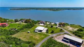 100 Breesport Dr, Sandia, TX 78383