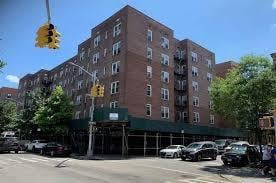 4240 Bowne St Unit 2J, Flushing, NY 11355