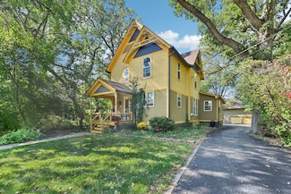 146 Westerfield Place, Grayslake, IL 60030