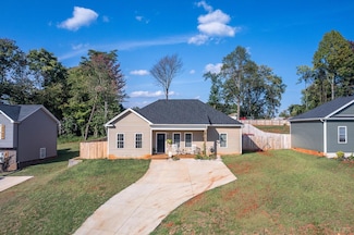 29 Patrick Ct, Madison Heights, VA 24572