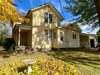 2926 2c Rd, Bremen, IN 46506