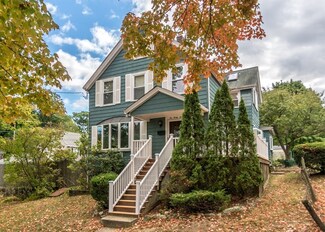 236 Dale St, Waltham, MA 02451