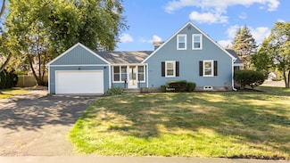 6326 Main St, Trumbull, CT 06611