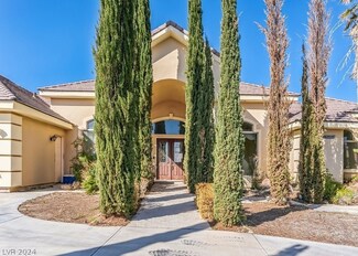 5625 N Chieftain St, Las Vegas, NV 89149