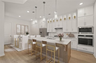 332 Fields Ln, Montgomery, TX 77316